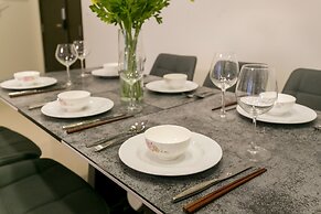 Rivergate Apartment - MM Home