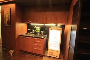 Timehouse Hong Kong Hostel Group