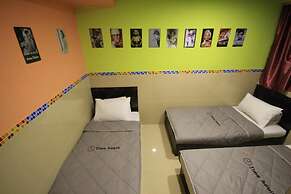 Timehouse Hong Kong Hostel Group