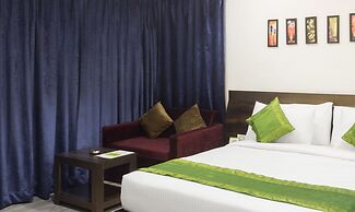 Hotel Indralok Inn