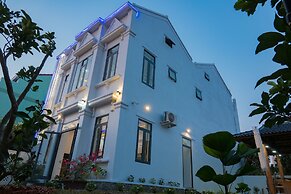 An Bang Golden Beach Villa