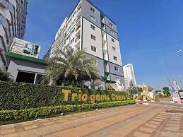 Trio Gems Condo Beach