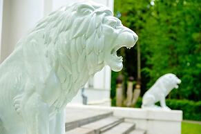 Ershovo Holiday Home