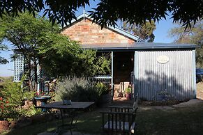 Kookaburra Cottage