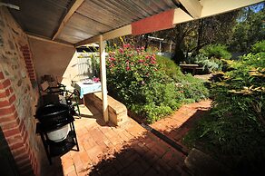 Emma Tiver Heritage Cottage