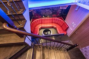 Shui Yue Boutique Motel