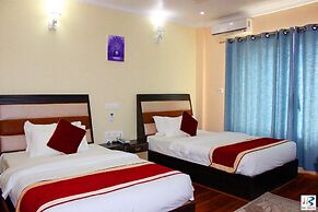 Big Hotel