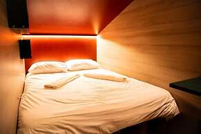 Cinema Hostel Jerusalem