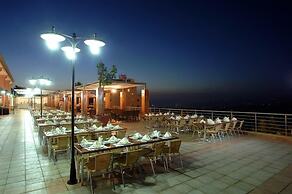 Safir Bhamdoun Hotel