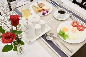 Phuong Dong Hotel & Apartment