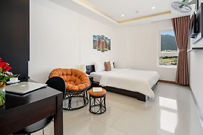 Phuong Dong Hotel & Apartment