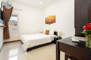 Phuong Dong Hotel & Apartment