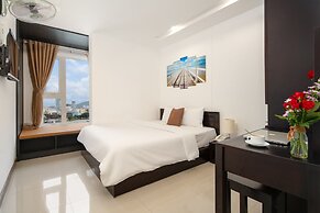 Phuong Dong Hotel & Apartment
