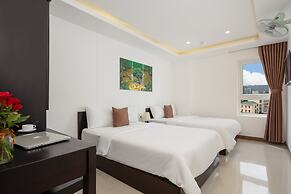 Phuong Dong Hotel & Apartment