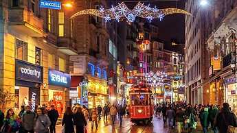 Taksim Cetinkaya Suite