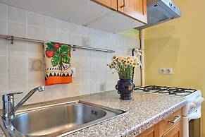 Apartments on ul. Savushkina 16