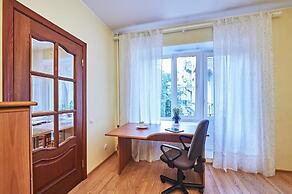 Apartments on ul. Savushkina 16