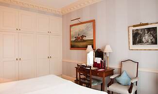 Melbourne Lodge