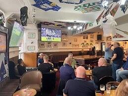 The Elbow Room
