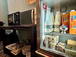 The Elbow Room