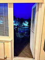 The Elbow Room