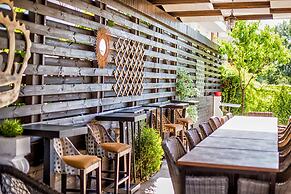 Greek Pride Villa Ellada