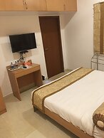 Avenue 11 Boutique Residences