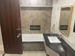 Avenue 11 Boutique Residences