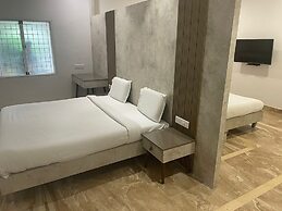 Avenue 11 Boutique Residences