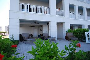 Kokopelli - Bay Front / Marina Front 3 Bedroom Townhouse by RedAwning