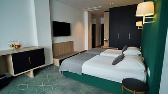 Hotel Diplomat