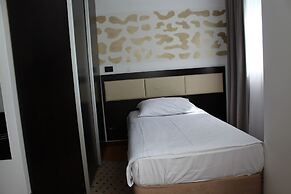 Hotel Diplomat
