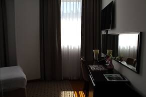Hotel Diplomat