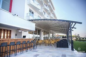 Premium Beach Hotel