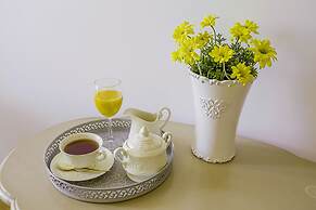 Oriente Palace Apartments