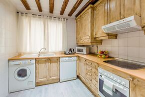 Oriente Palace Apartments