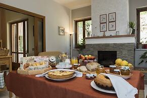 Albachiara Casa Di Campagna B&B