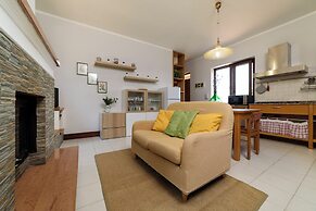 Albachiara Casa Di Campagna B&B