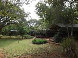 Bongwe Guesthouse and Camp