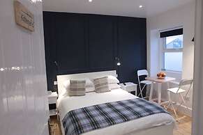 Carrick Rooms
