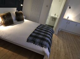 Carrick Rooms