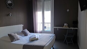 Le Crystal Hôtel