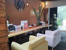 Encino House Hotel Boutique