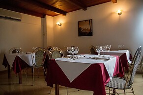 Hotel Residencial Luxan