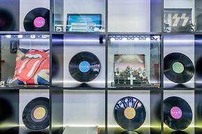 Rock CGH Suites by Audaar