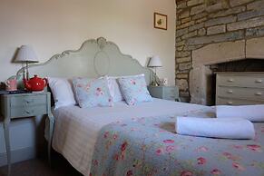 Middlewick Holiday Cottages