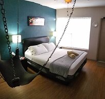 Inn Leather Guest House - Male Only LGBT
