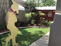 Inn Leather Guest House - Male Only LGBT