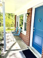 Elk Rapids Lakeshore Inn