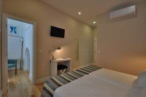 Porto Charming Hotel